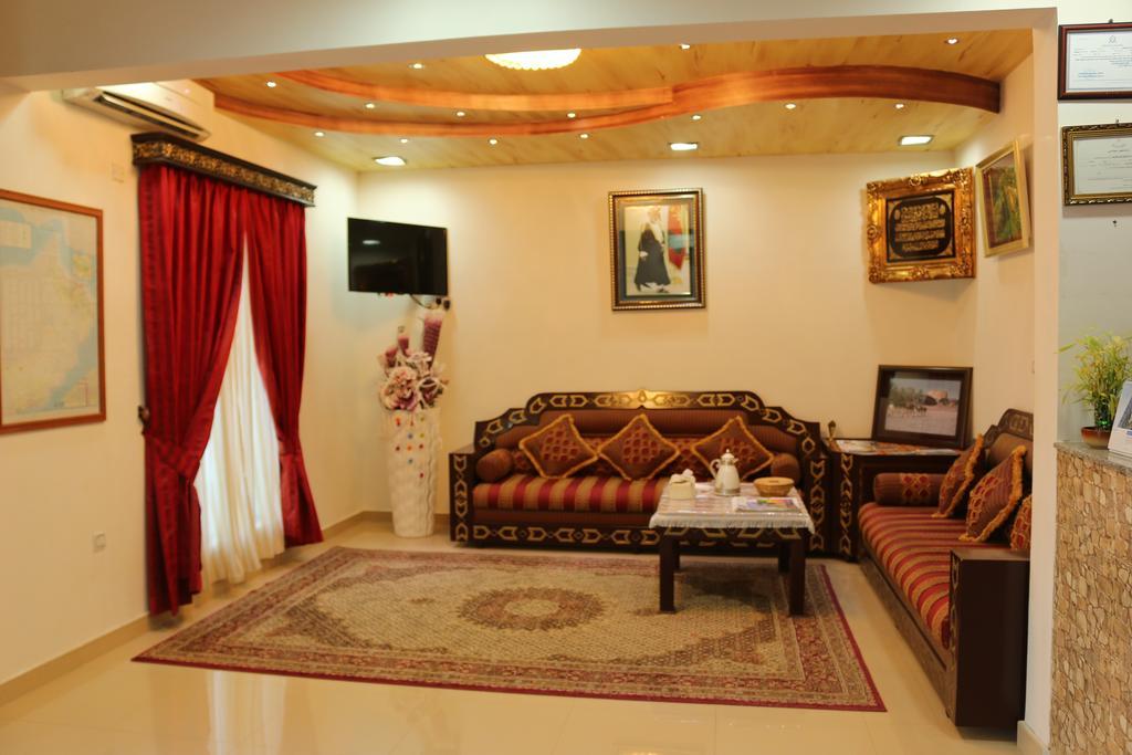 Al Karam Hotel Apartment Nizwa Exterior photo